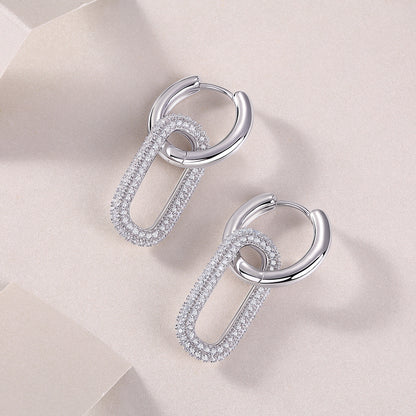 Eternelle Moissanite Earring