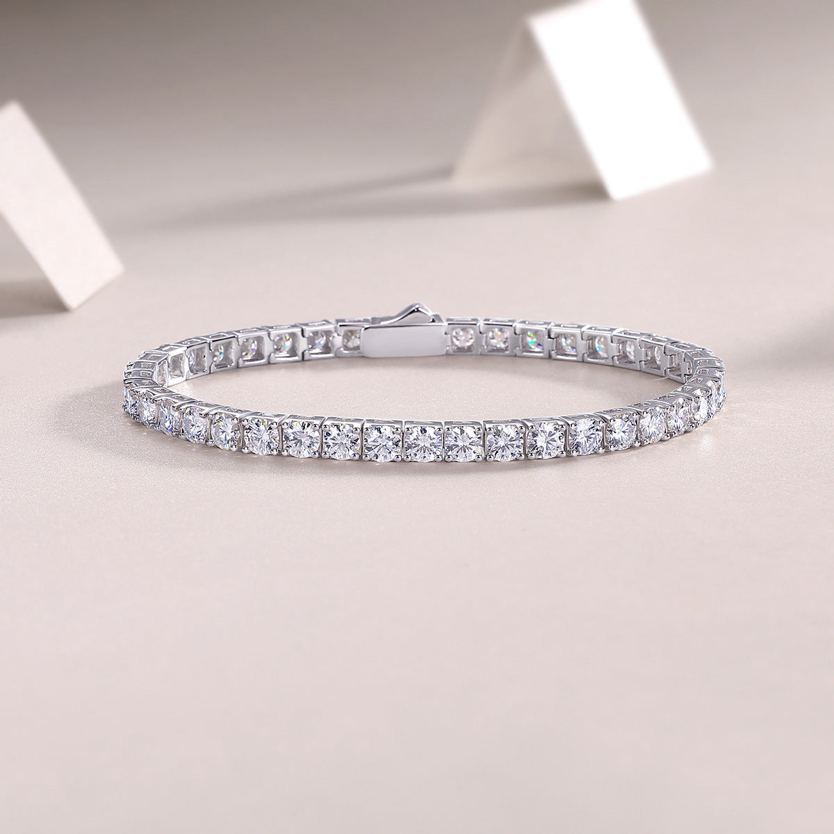 Prestige Glow Moissanite Tennis Bracelet