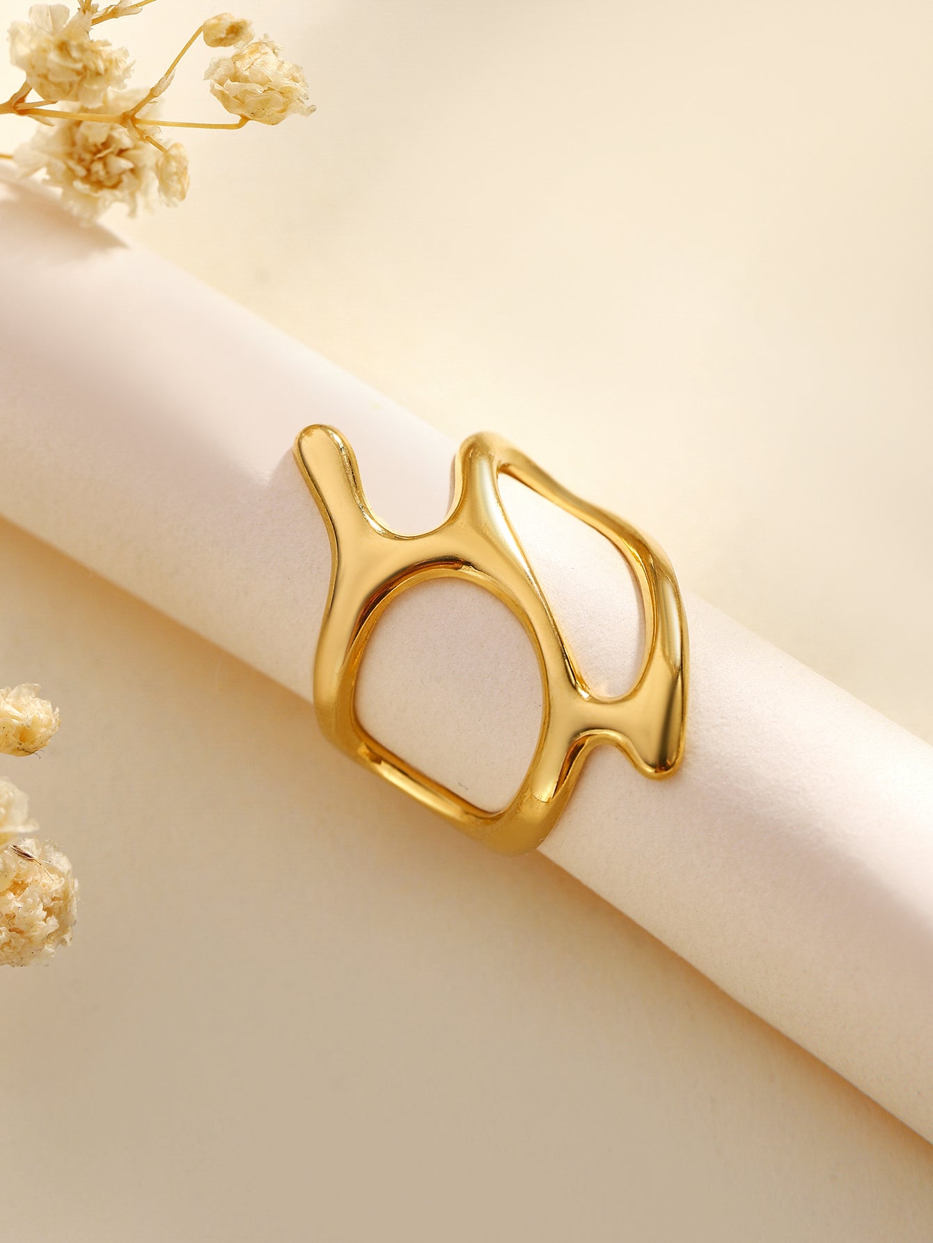 Stelari Ring