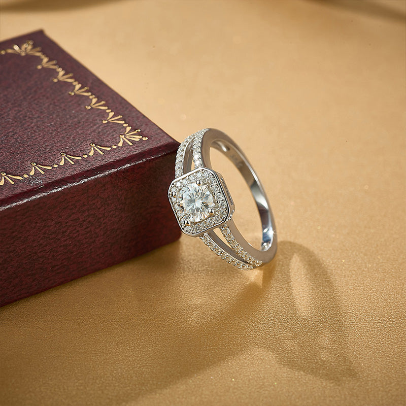 Ever Vow  Moissanite Ring