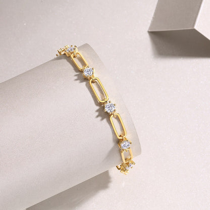 Eira Loop Moissanite Bracelet