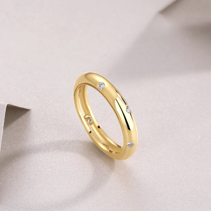 One Gleam Moissanite Ring