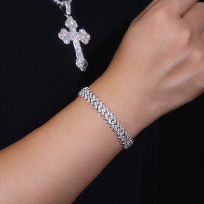 Halo Trace  Moissanite Bracelet