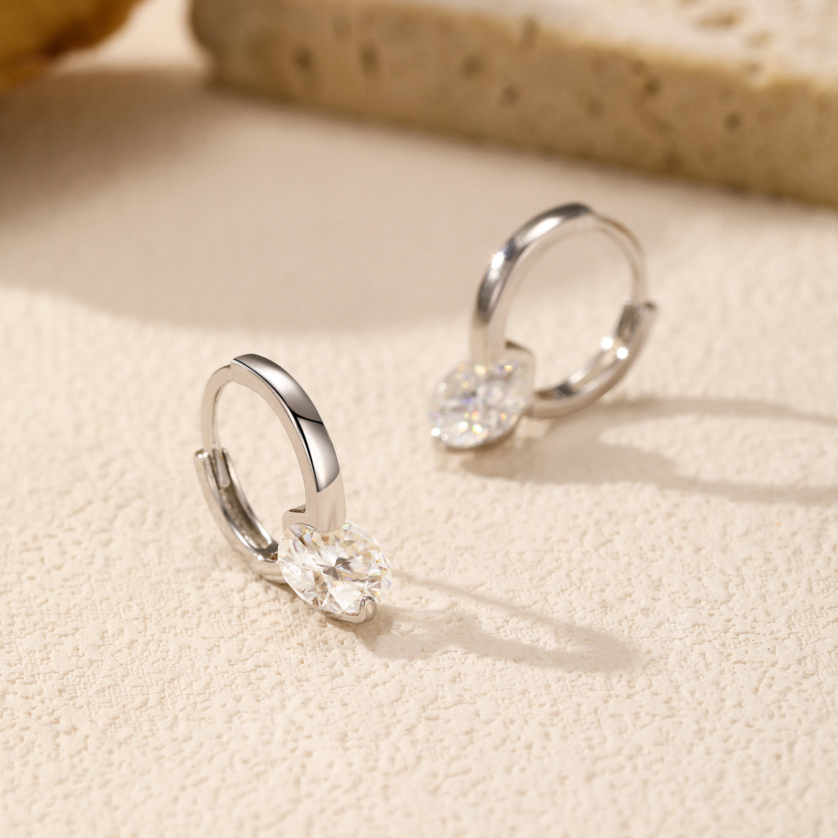 Mythos Shine Moissanite Earrings