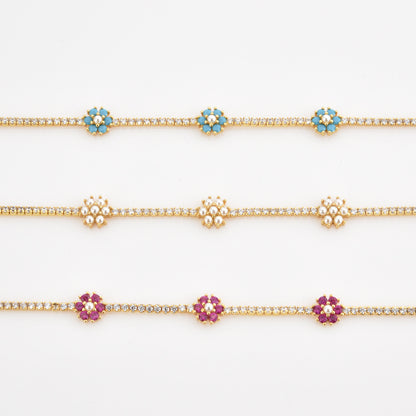 Pearly Flower Necklace